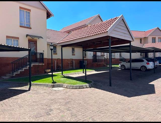 3 BEDROOM PROPERTY TO RENT IN BROOKLANDS LIFESTYLE ESTATE